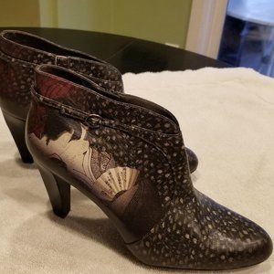 Icon Asian Ankle Boots